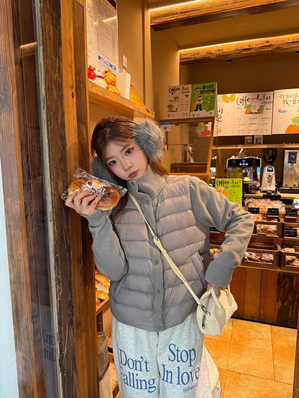 0ac561811d9b024398f7f0338d104a82