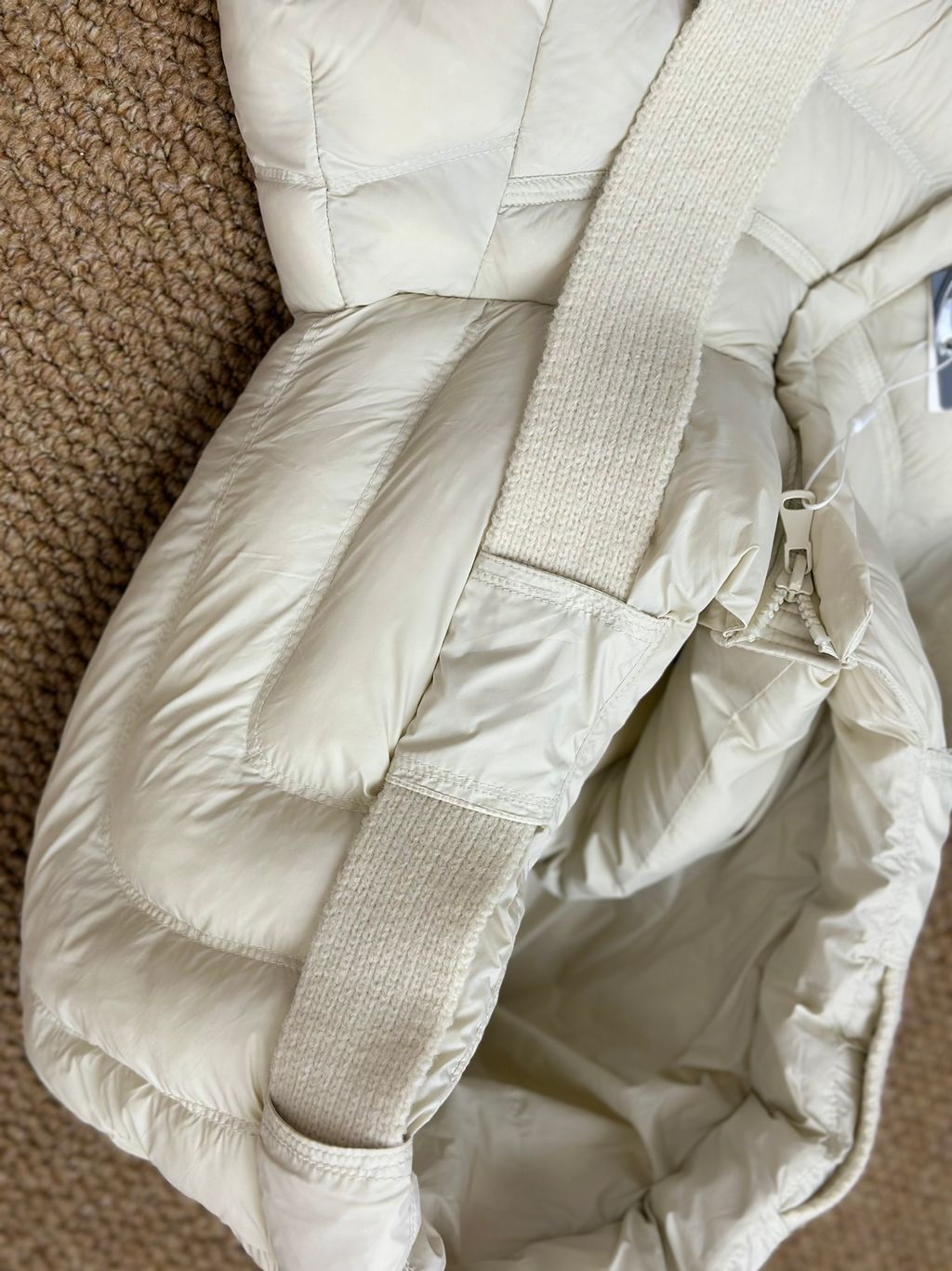 033996f942cf3c6f00e1ef59f8fd6933