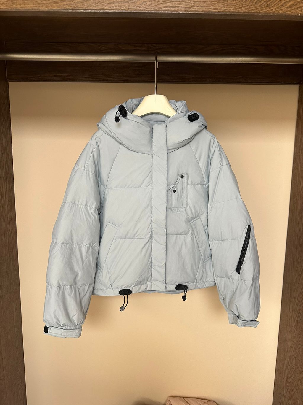 b7a61341eb34fe004d48219393161174