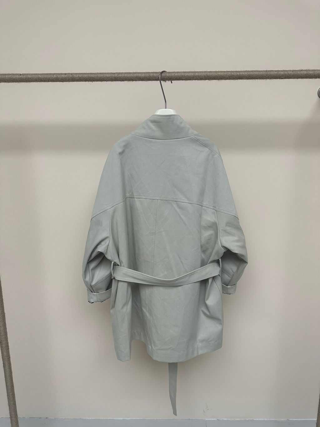 fe98174ff9cb82251301fd7bd2619053