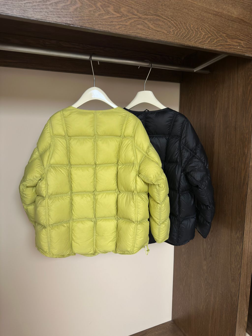 21b60c4bfa95425f2bfb7f5ee8be1f93