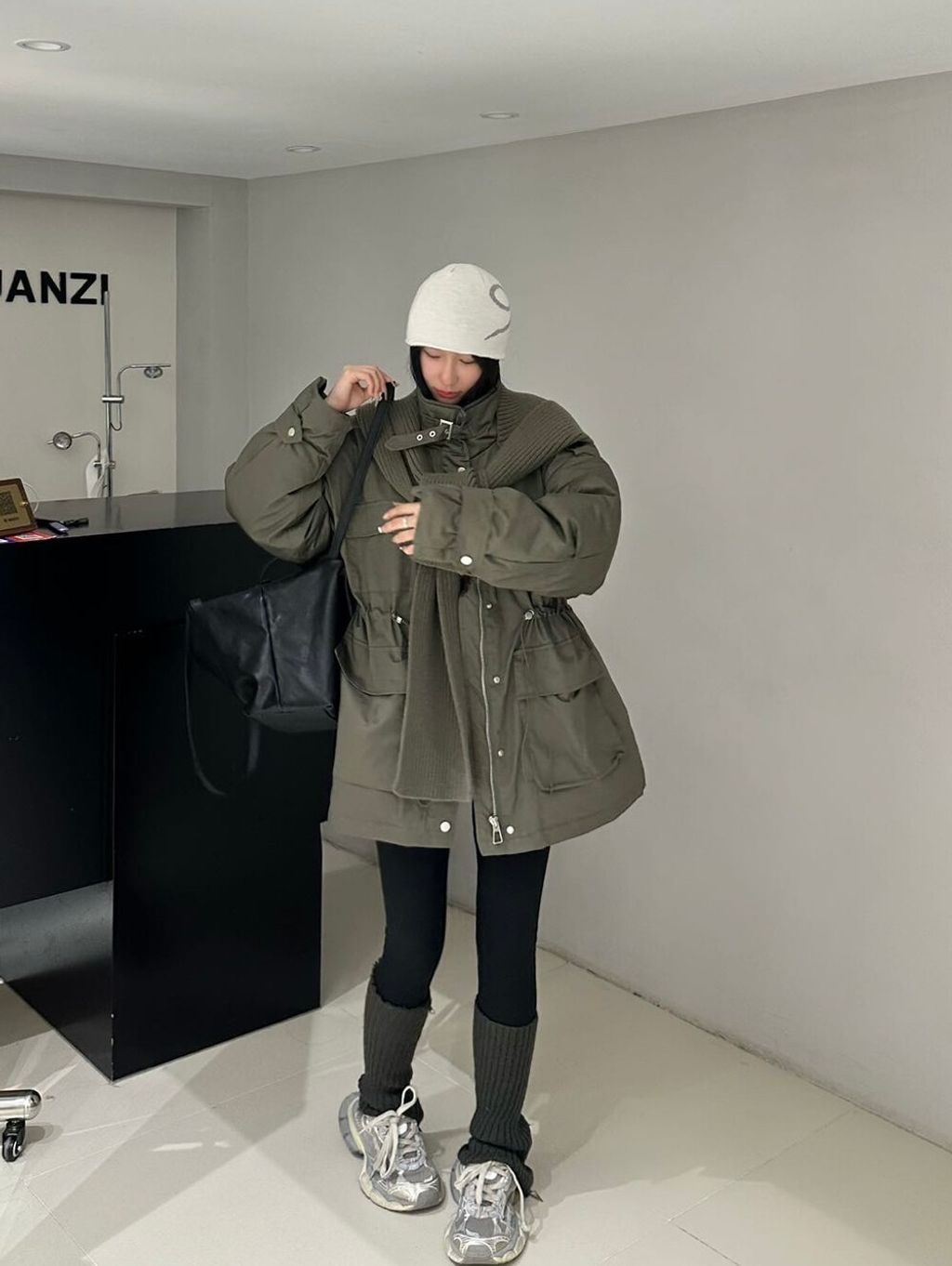 566dcf7d2accd38c6b9d48b9315477db