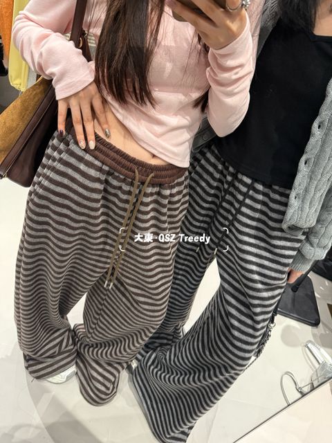 9ec64b6d1d63e805a364be2fed9e1280