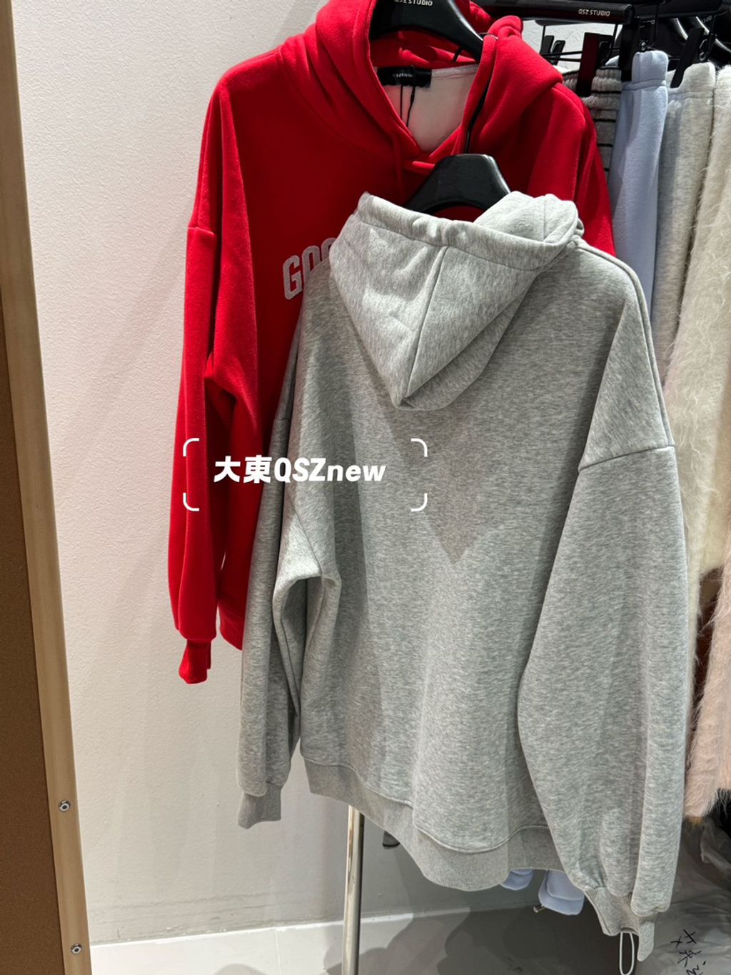 938f87a2427d784ff77100de0b6be4ab