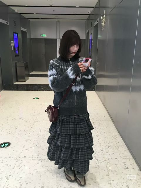 d984db93e033e950696817f352feb9fe