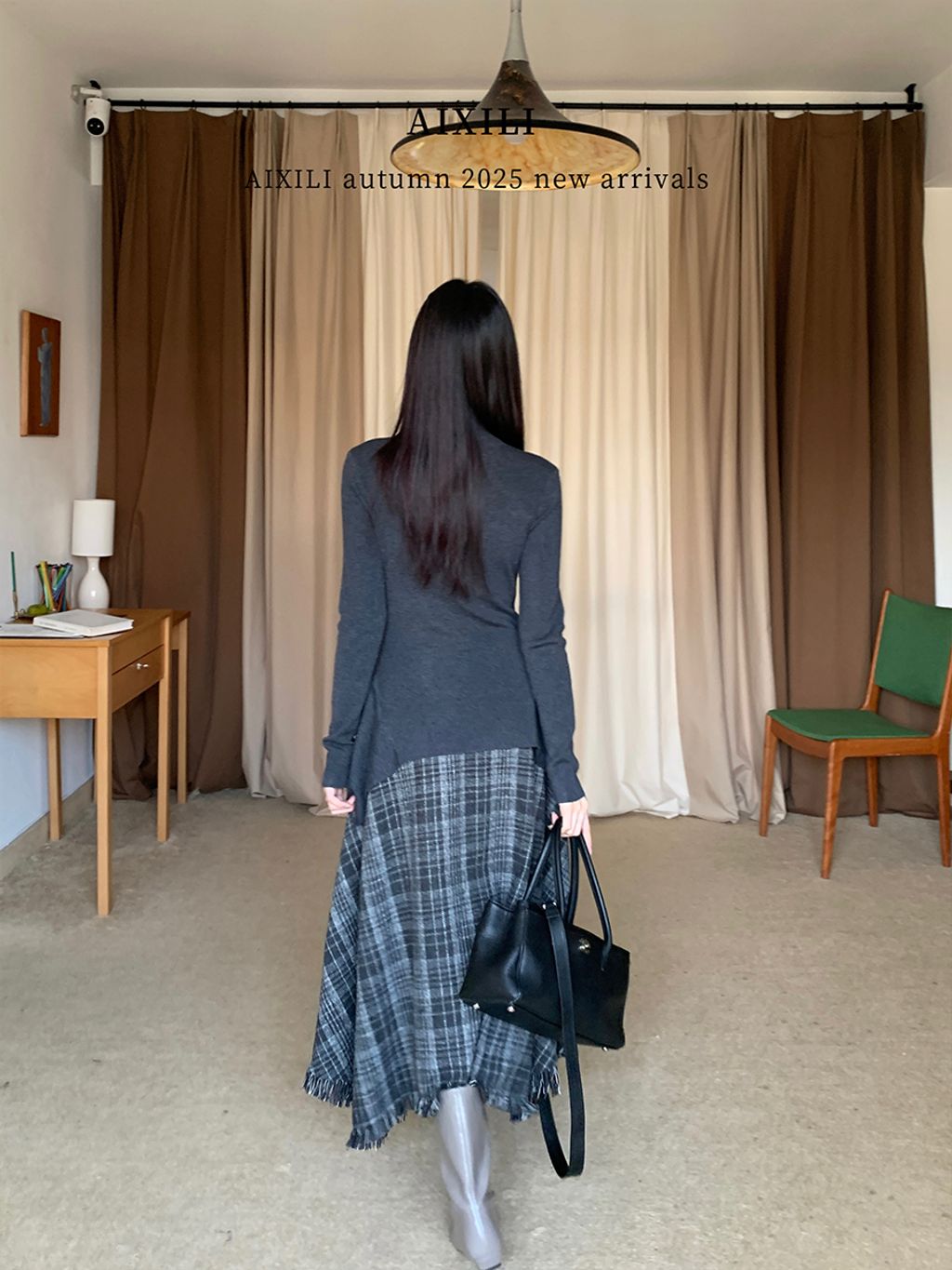 b81e27d89d3209e76bfb8badef33a38f