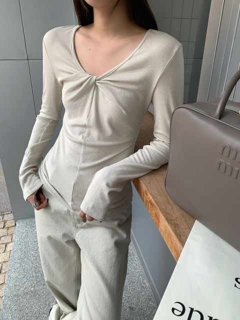 787aca0886e634ba83c418883de4b902