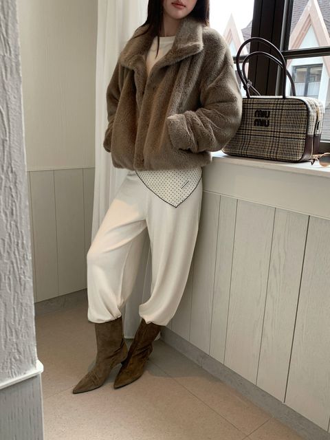 20b8839a83fc715f884cb2f0a7cf6407