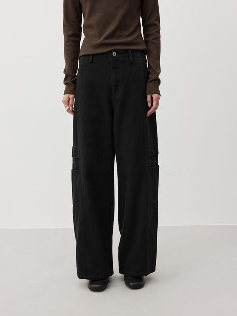 f37a6efa3cedc606d8839cb1750596de