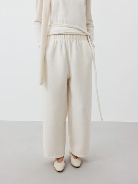 438f05943d0e04629ead83c47399ee90