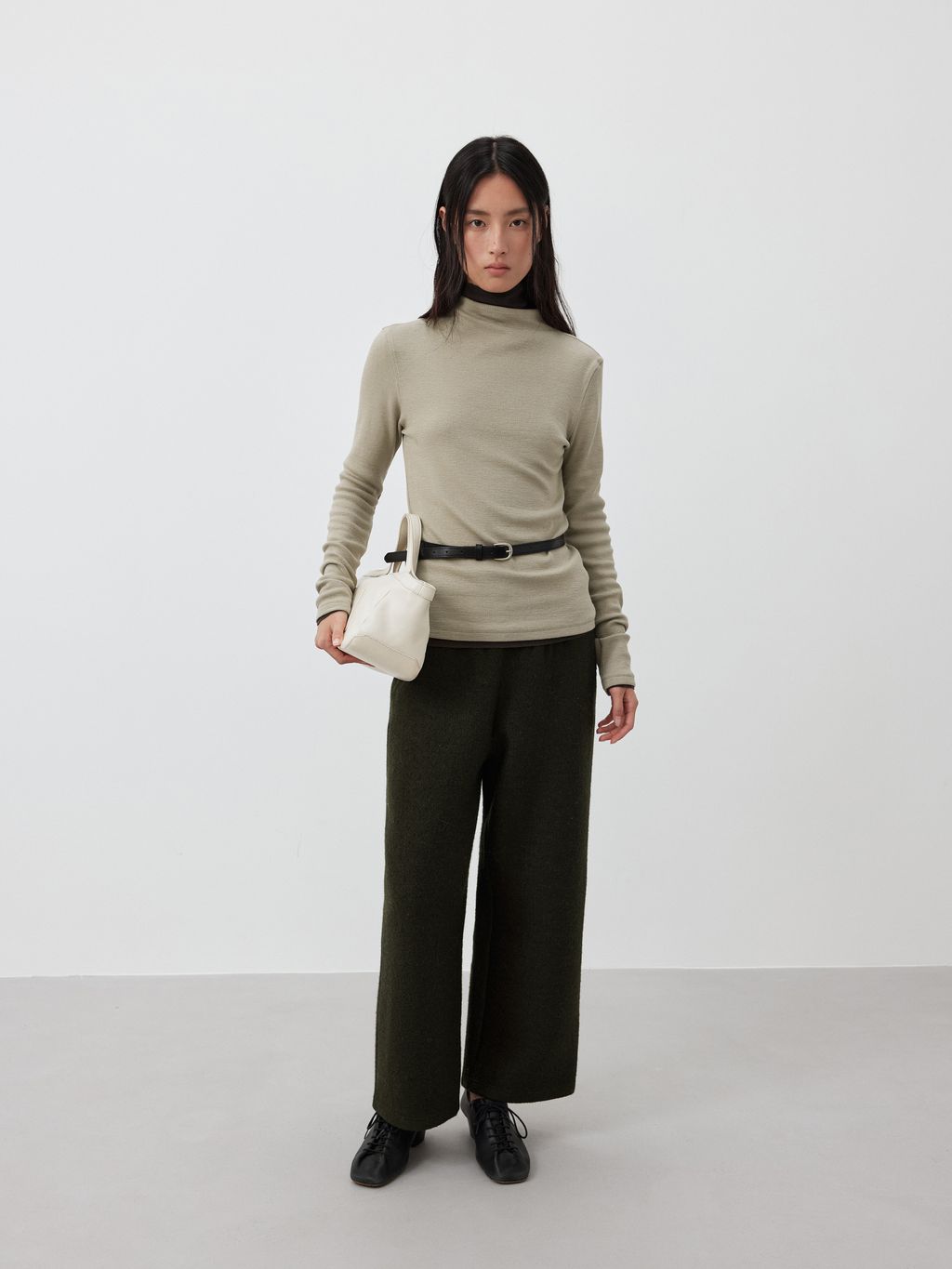 84fbd9478adb930585de3f050a83e0db