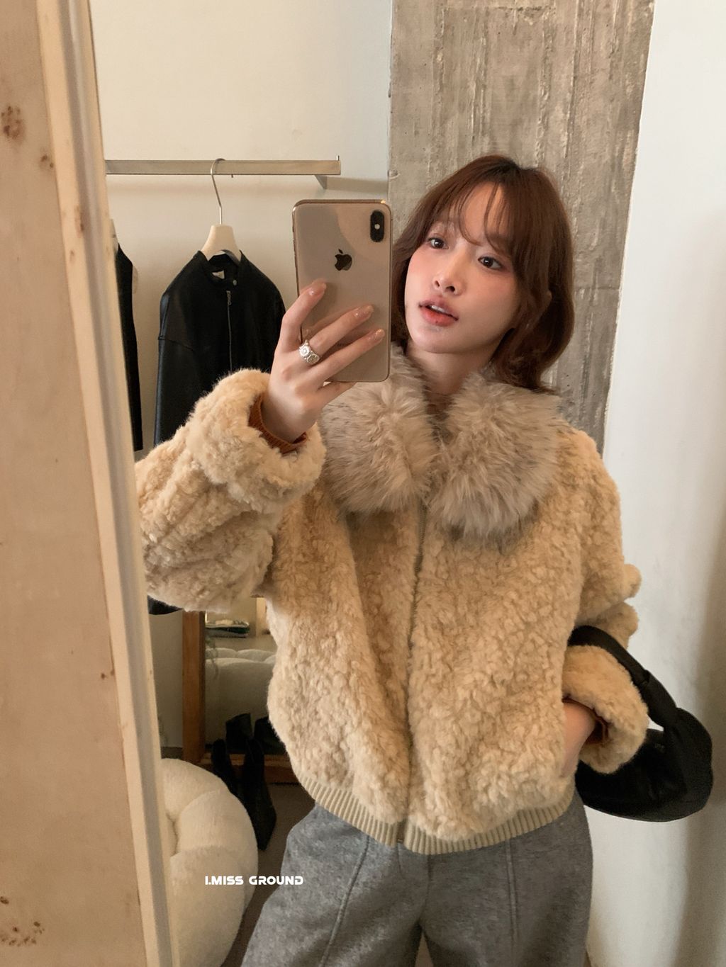 c72f6fe436bacdb264d3bc732c53df7f