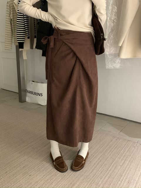 b6419a3e27e3ec8804c71a8b96ec4609