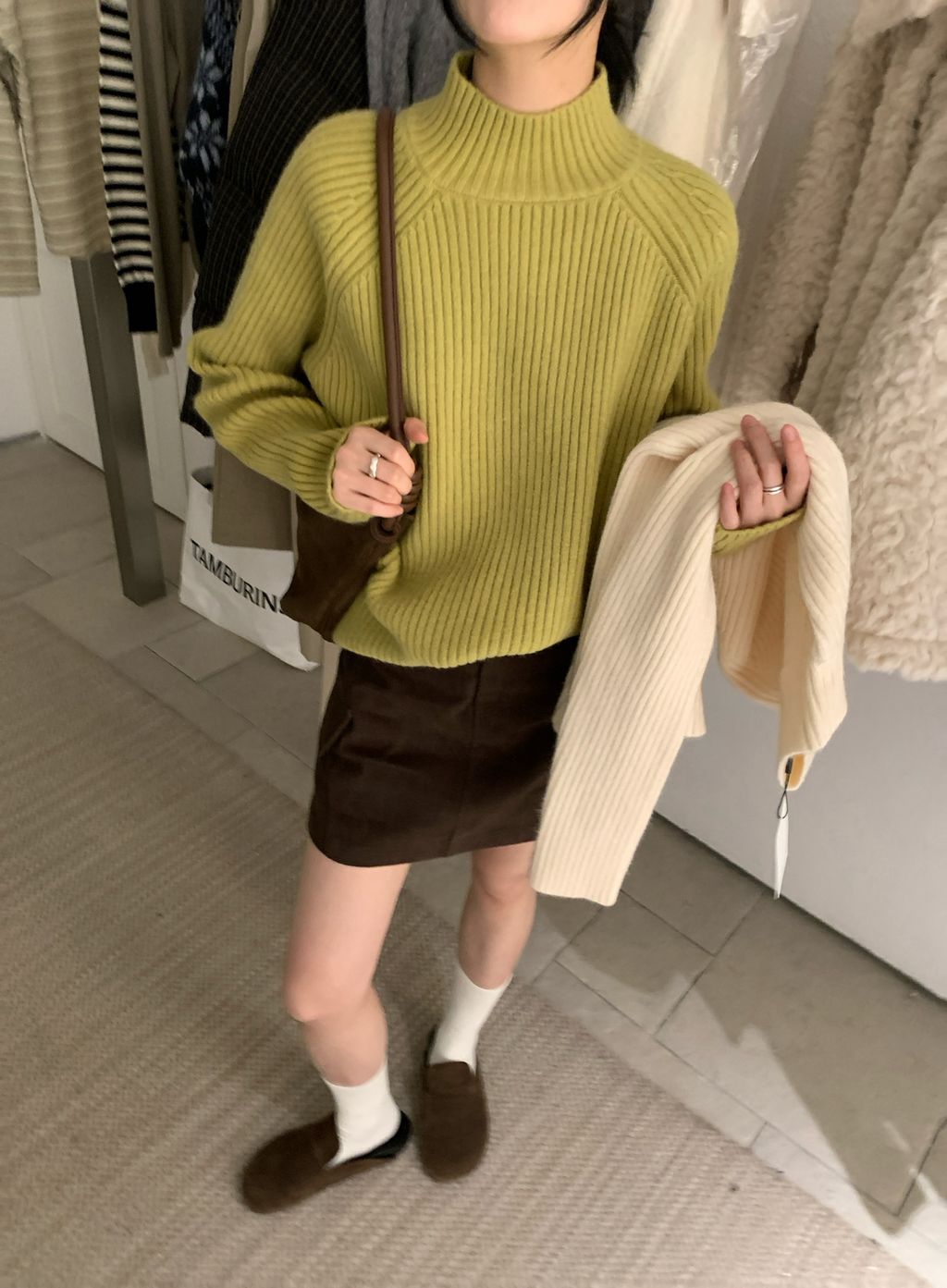 9998e4518c6c7f73141a6bd376266549