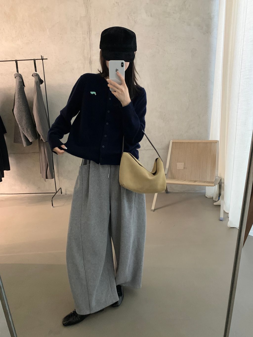 cfeb0664b1a547687e590bafaef6193a