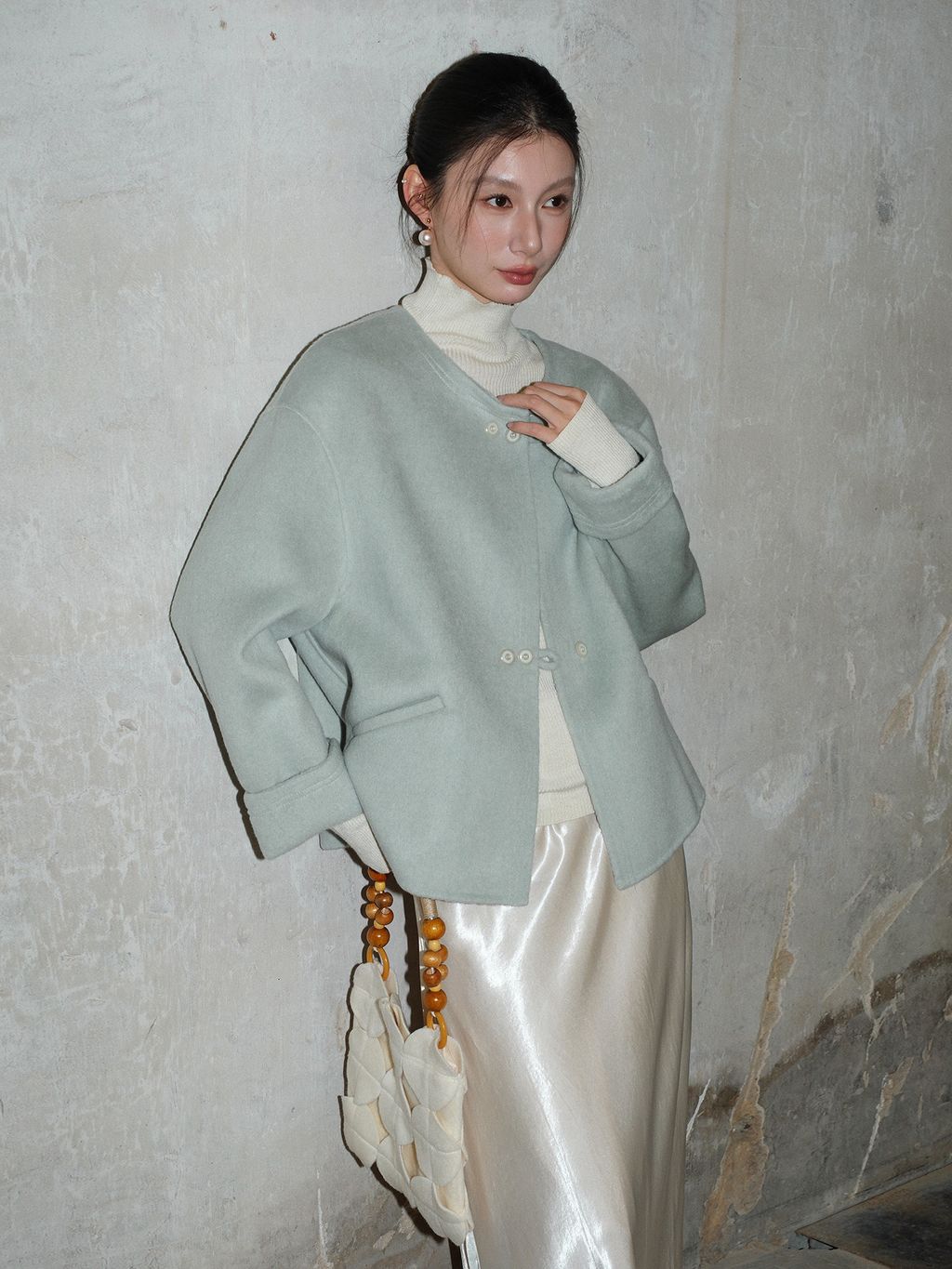 5e579f6599292bdf323acb6bf78c7028