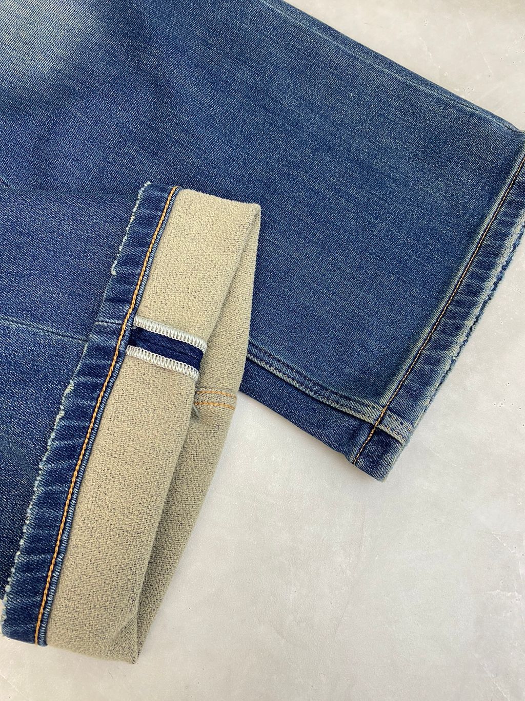 3c04daab814977941be4844584221a6b