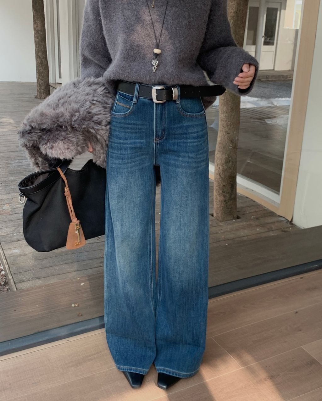 d63a3e1121e01a630d9d7d5c089d895e