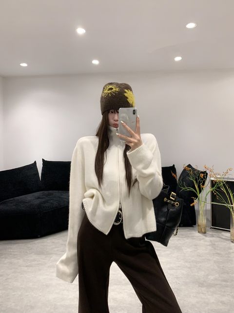 0325ece67d1407a50f44a66672f210f4