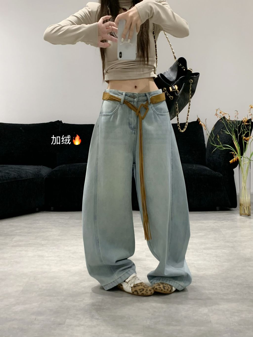 17fbe166e815f49adc11e9b4b919ae56