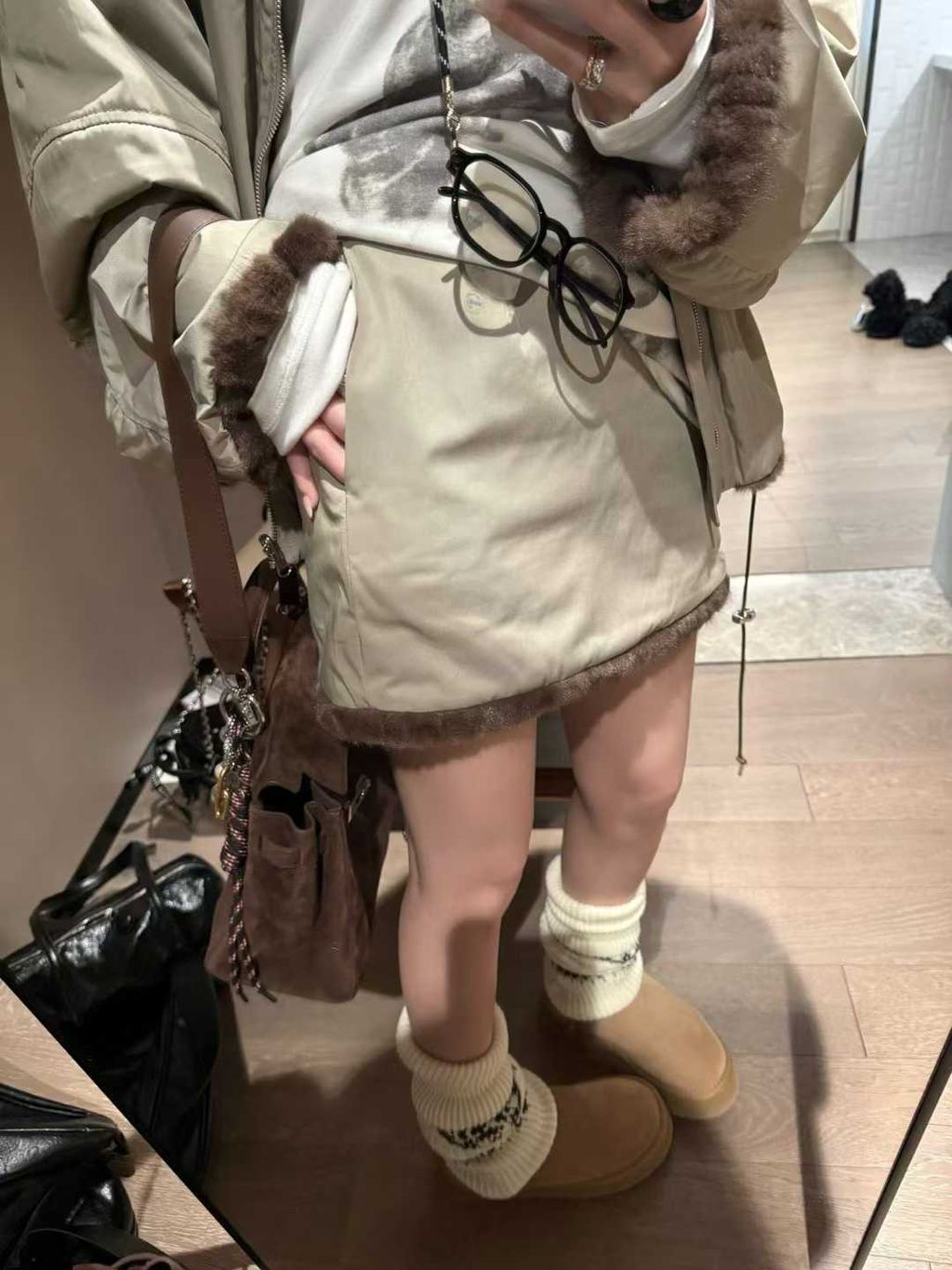 76b3150eb29615643f0545725cfe183a