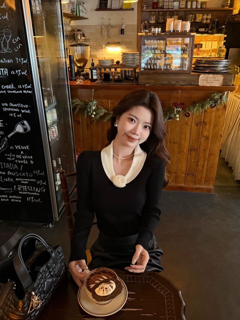 7851bad75aba287492cfc02b7e66956a