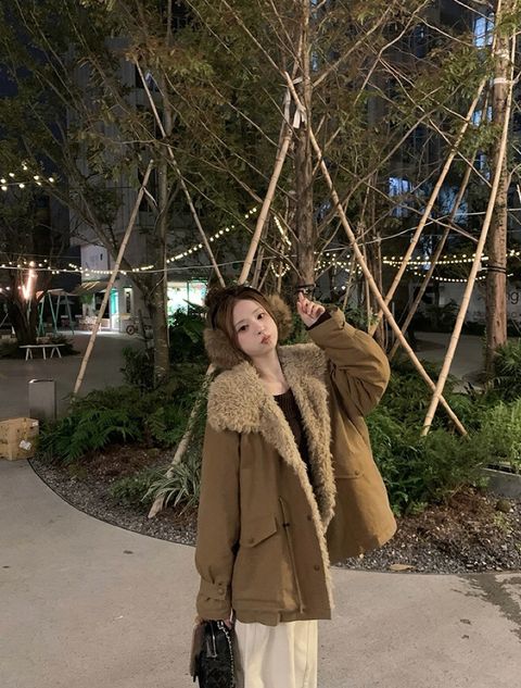 4c36ed8b87c0af6f7f6cb24f56624dab