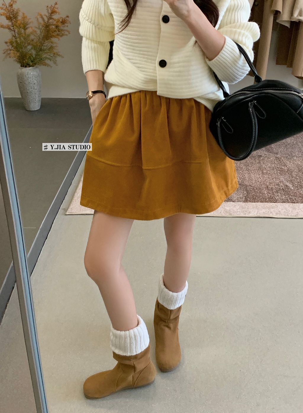 4bdf73ac3556e977a78d6aa89e82778e