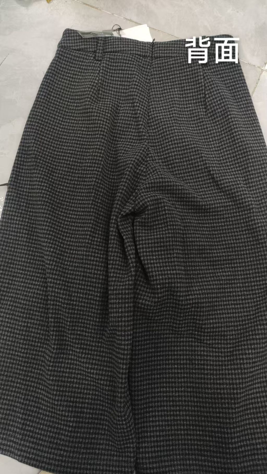 4dd81ef12bcccdadfe7fa8a05d6adbd4