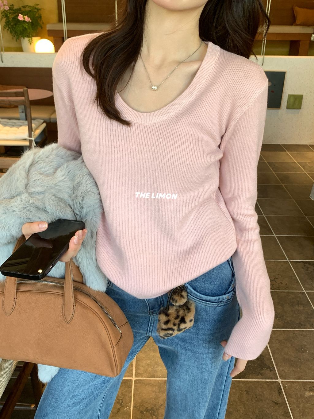 8452937f24206d1fef272372124c072e