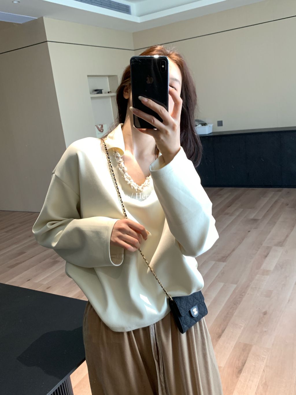 022c498f7db9063706777b2ac98d2439