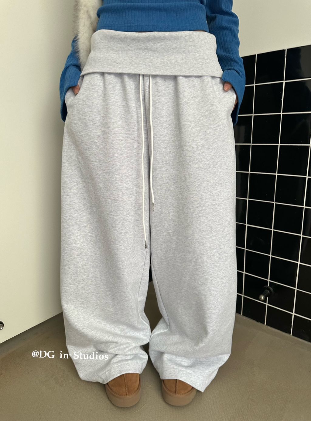 82b59c933703d6adf5aef1c3ca1fd8f7