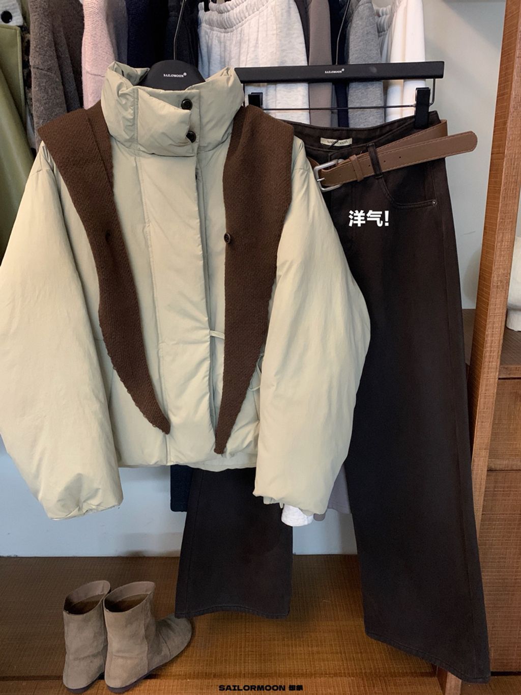 27f7ed21213a24f88d2272084f0cc009