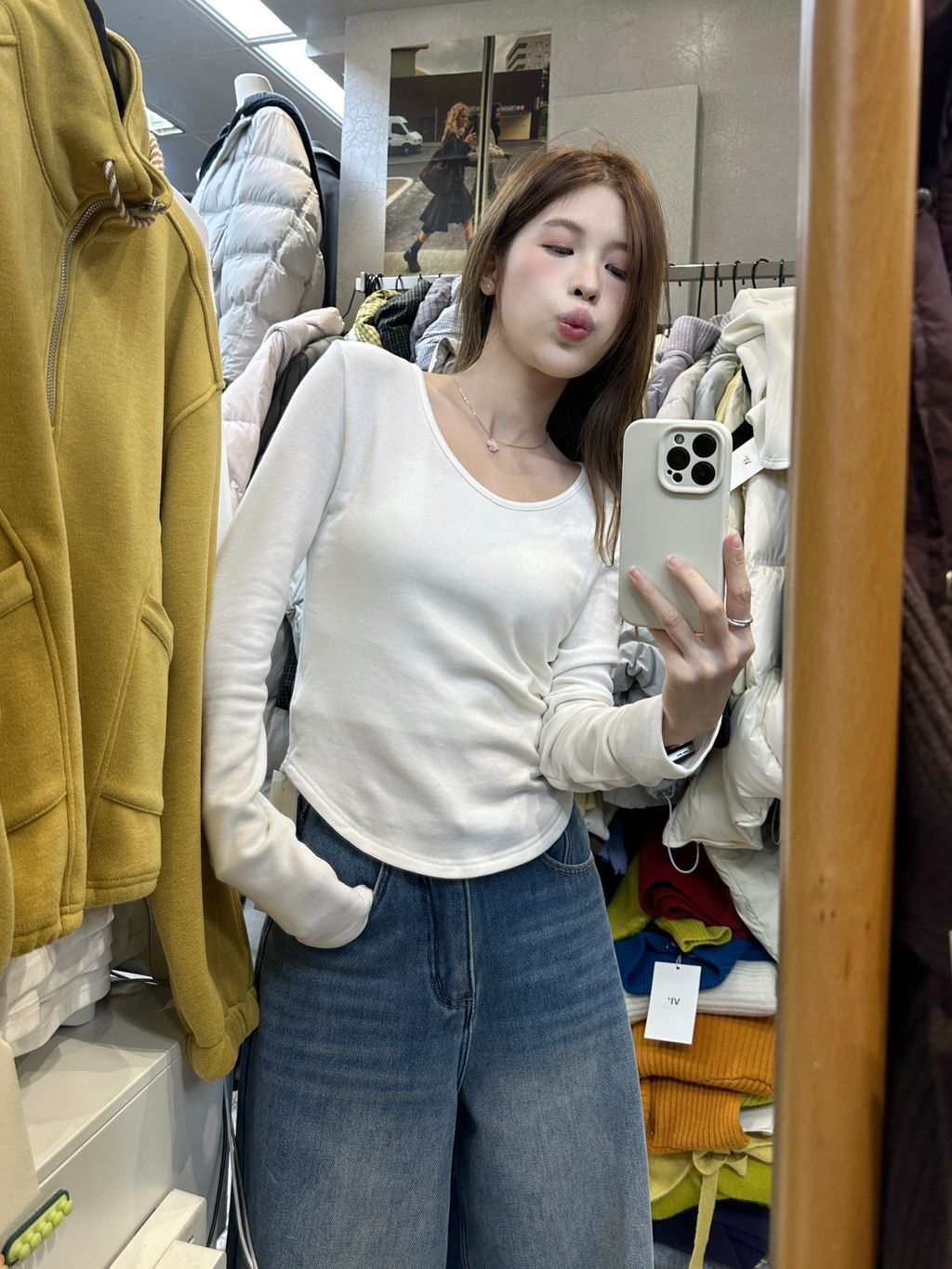 81d525ade5156a1306b634d898c7f25c