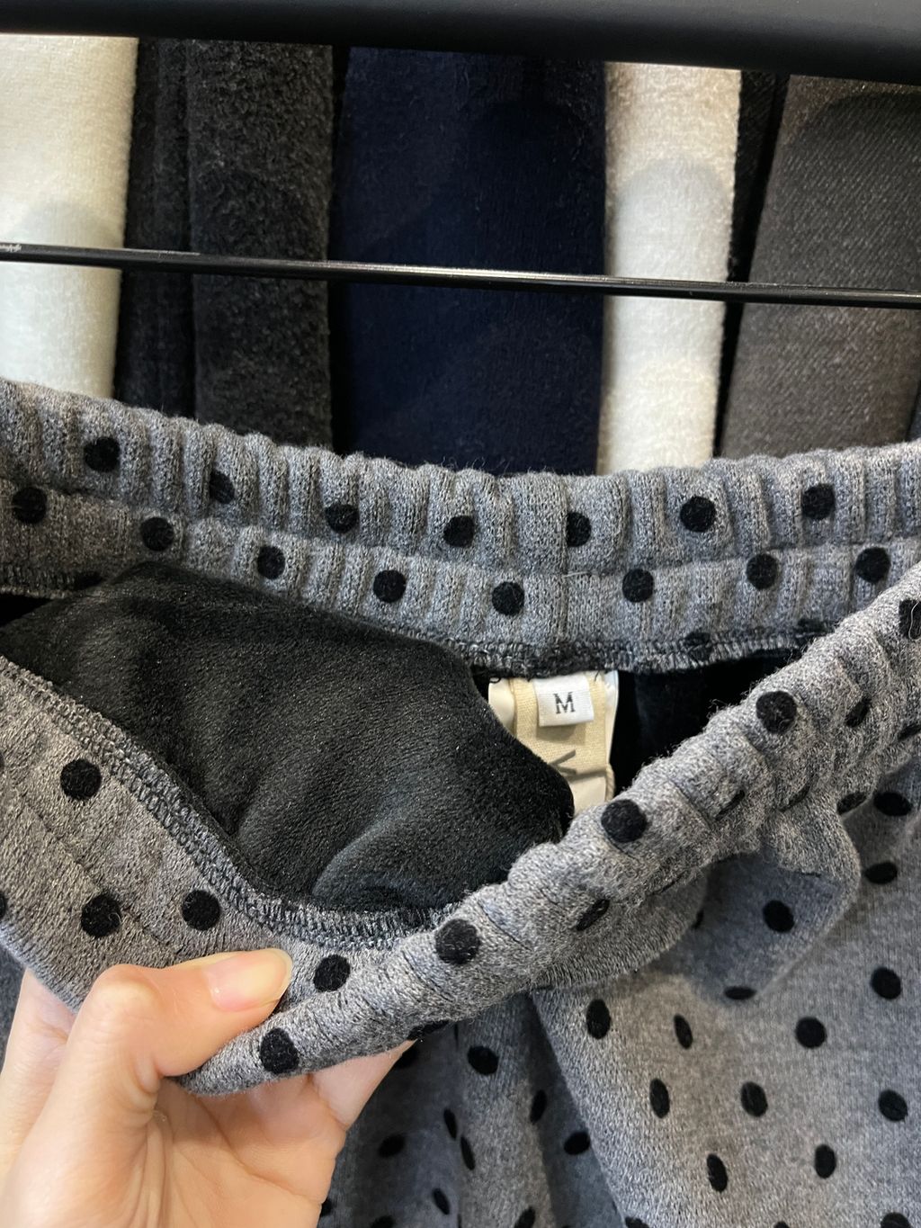 e048fde7dbc1160fa5ba1ae9ee8a5850