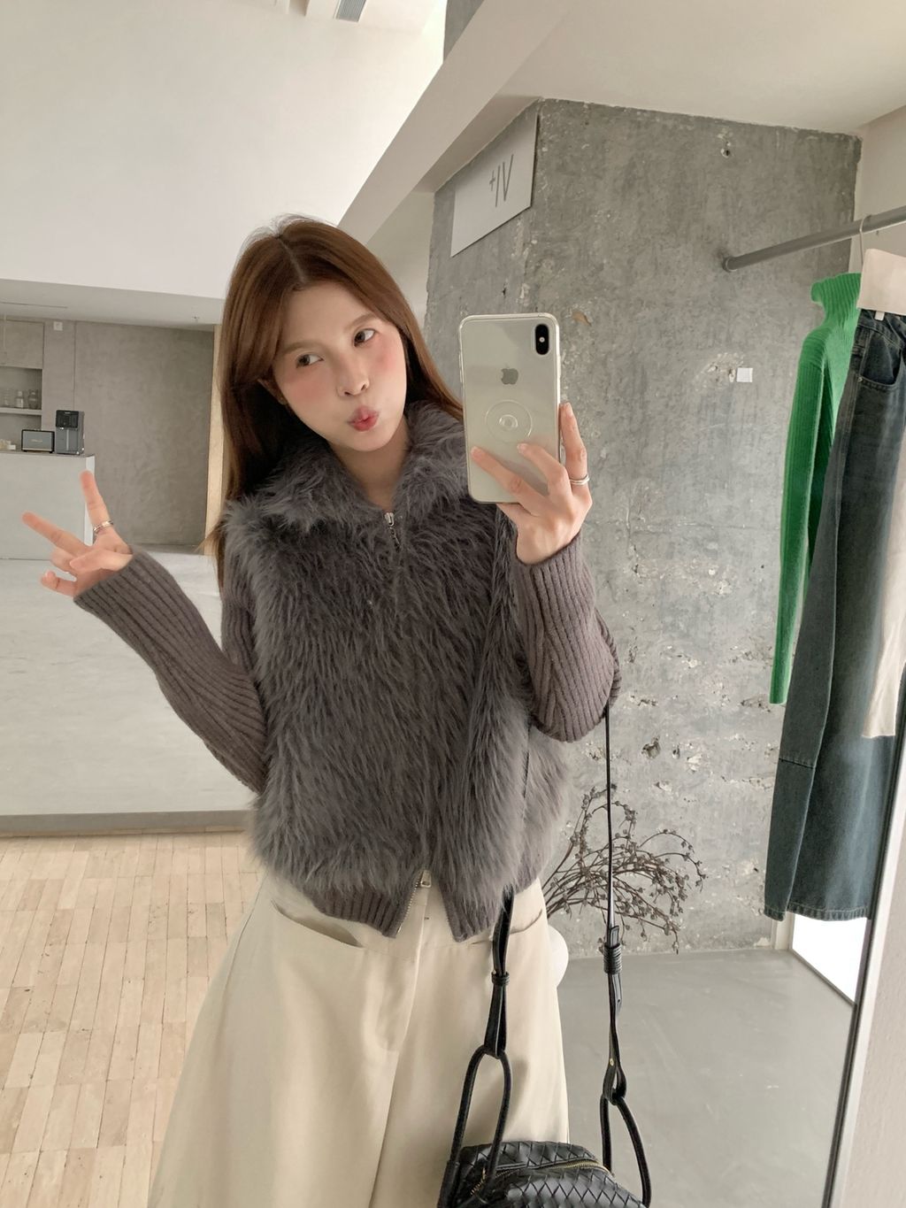 8fc58f8d3d9017841017f25b90d21605