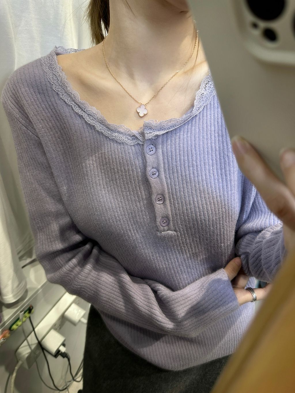 1588d845fff5b091286578542b052b29