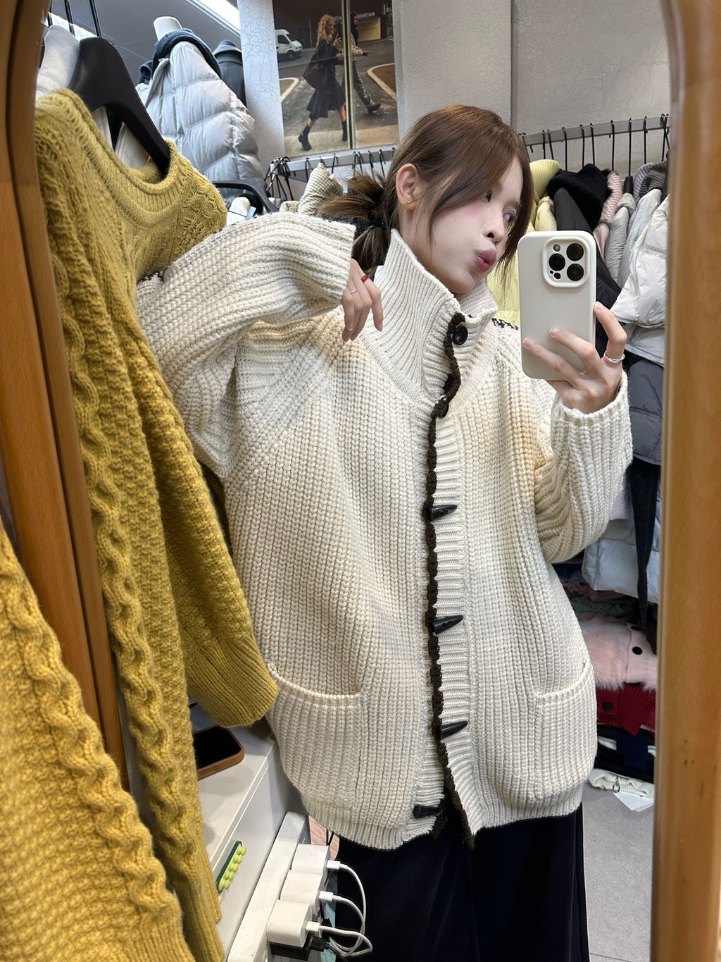 1feae157c63c23b897e4969fa7c1110d