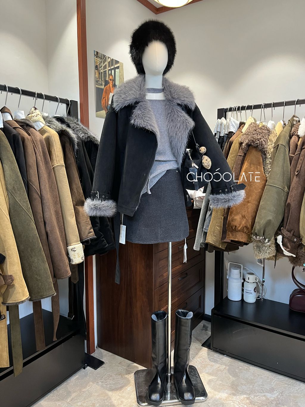 7793e050636d1d42179c45a65a33d93a