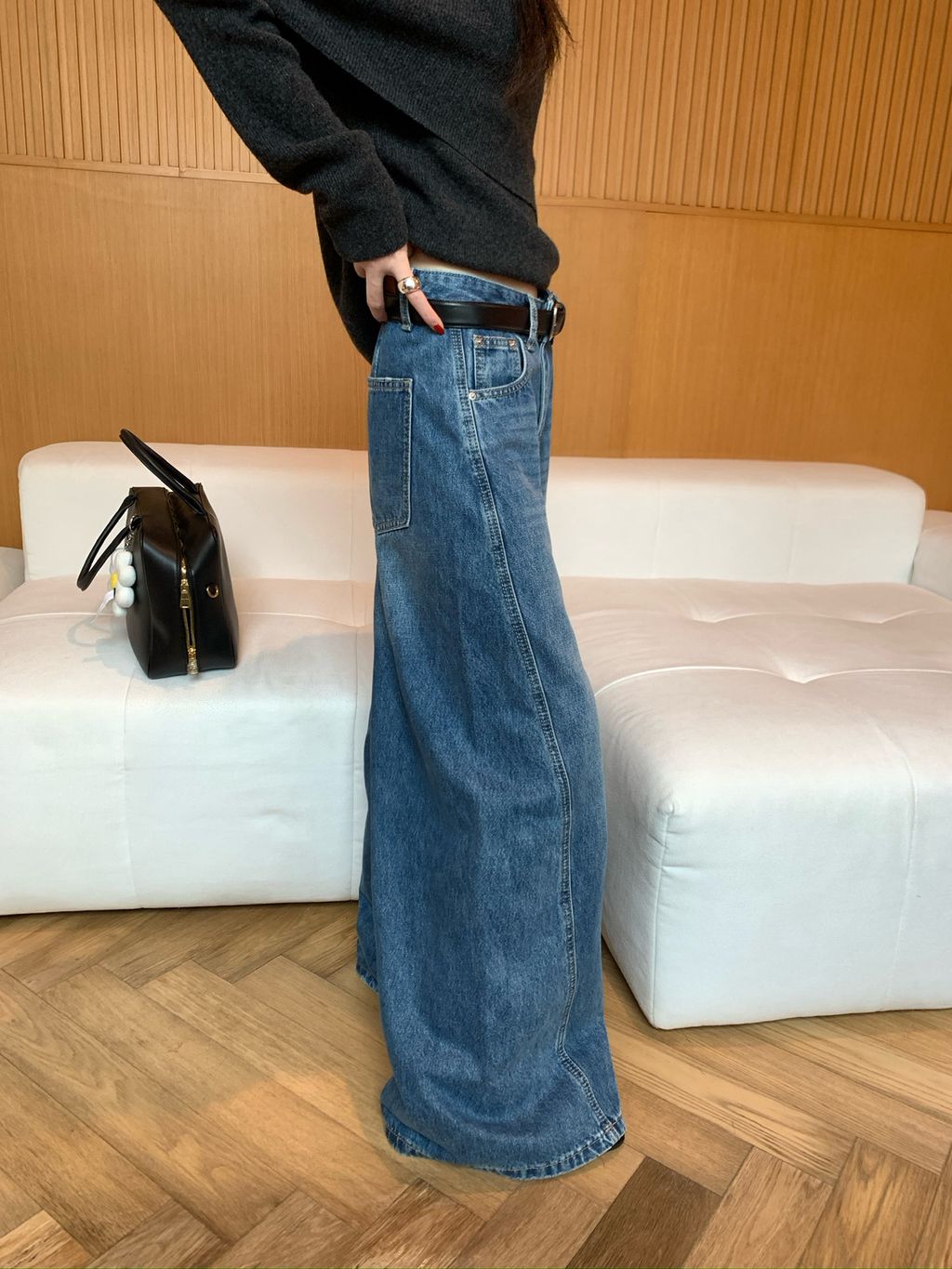 9a16e040185d8287d34937347f7fc2c7