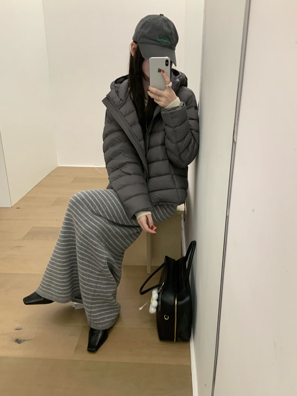 f61cdb702c5937d8ca084daffddbbb72