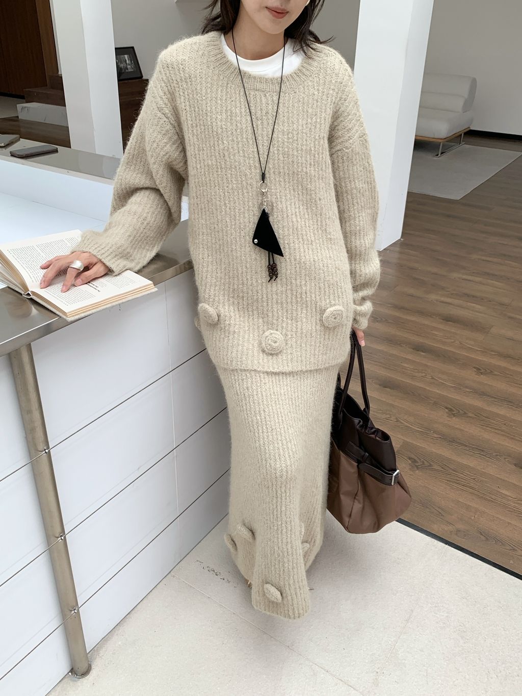 28cba91c970a46ac522c7ecd6d8add9d