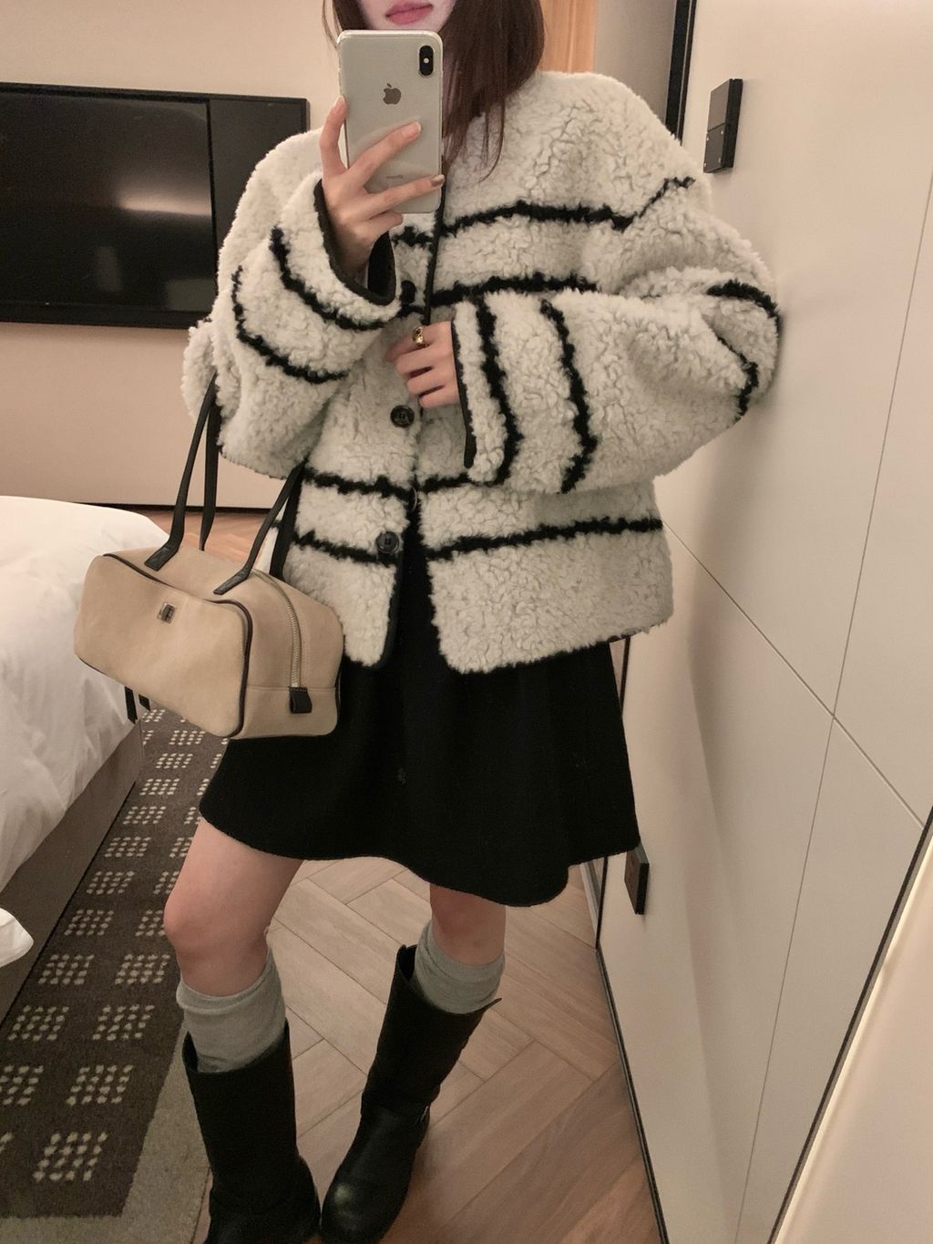 24ee8fddba44b6867941c483588c64ce