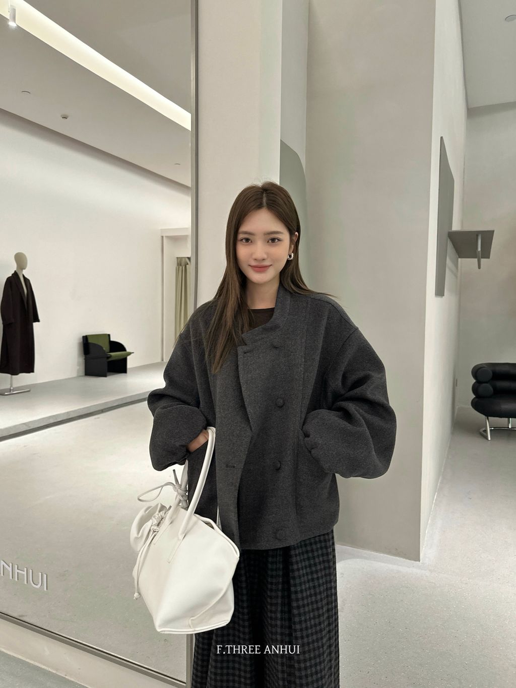 735bca3deb5a13d92b7e2028fb0a78ee