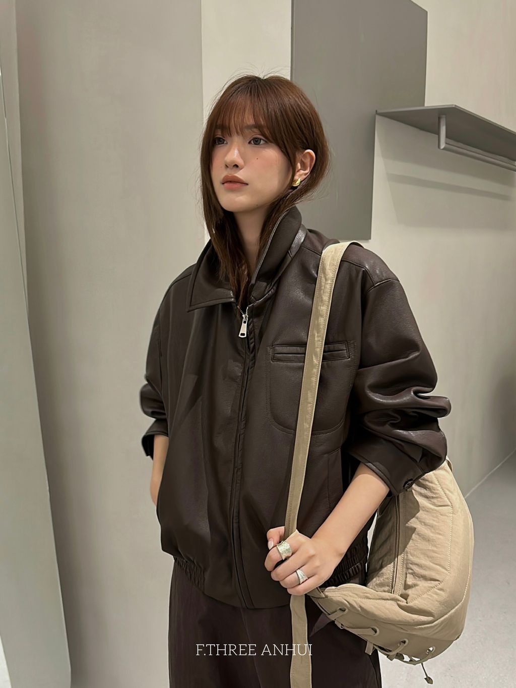 6d8094f29f288d20457582489b551c0b