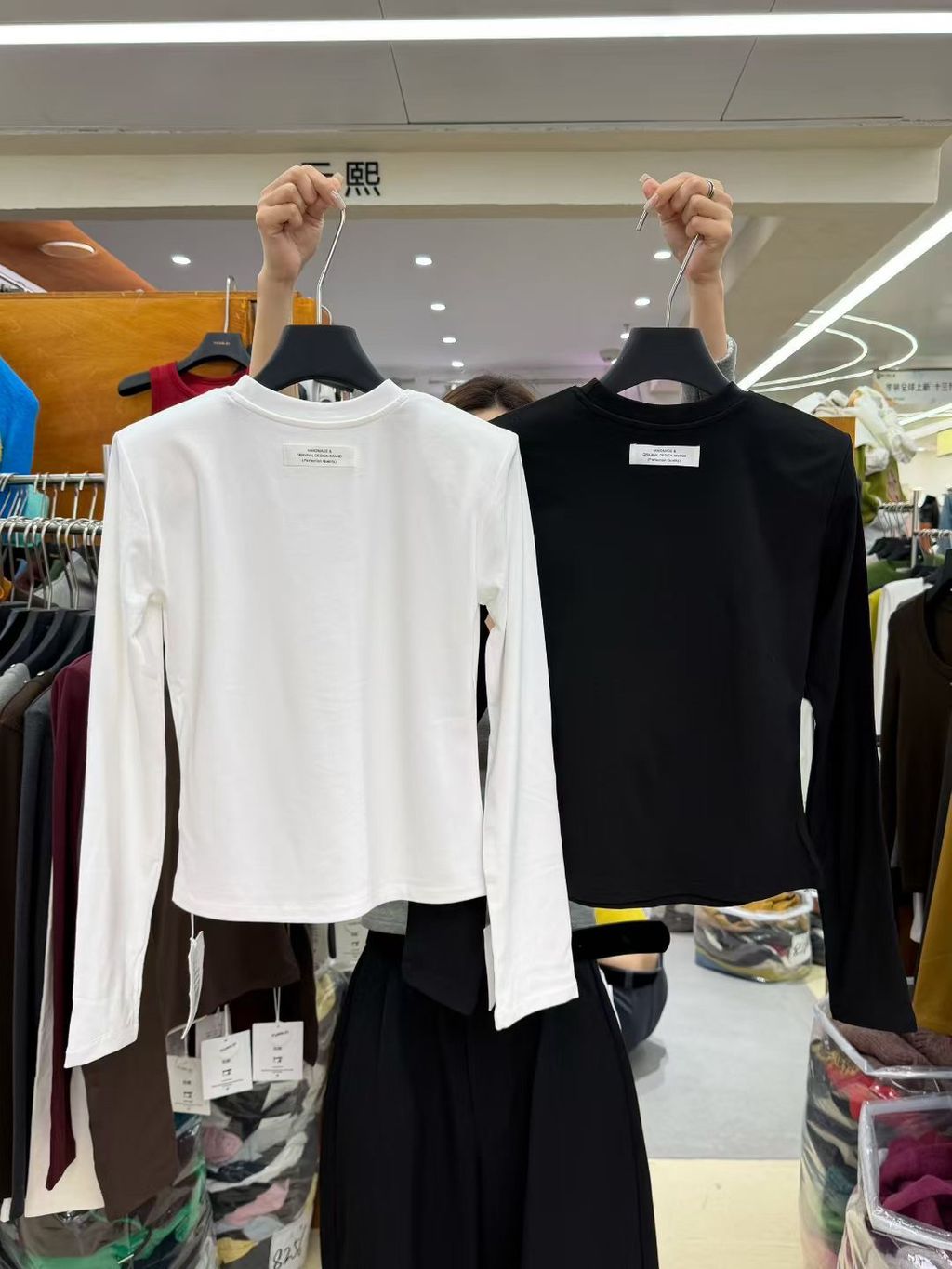 781320bf5676ace51e3b7652285f7a5a