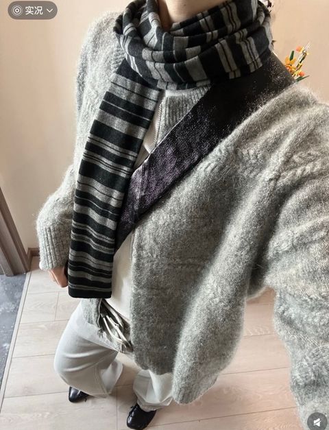 d8e9dd2d40e84b89c8fb42a8f673579f