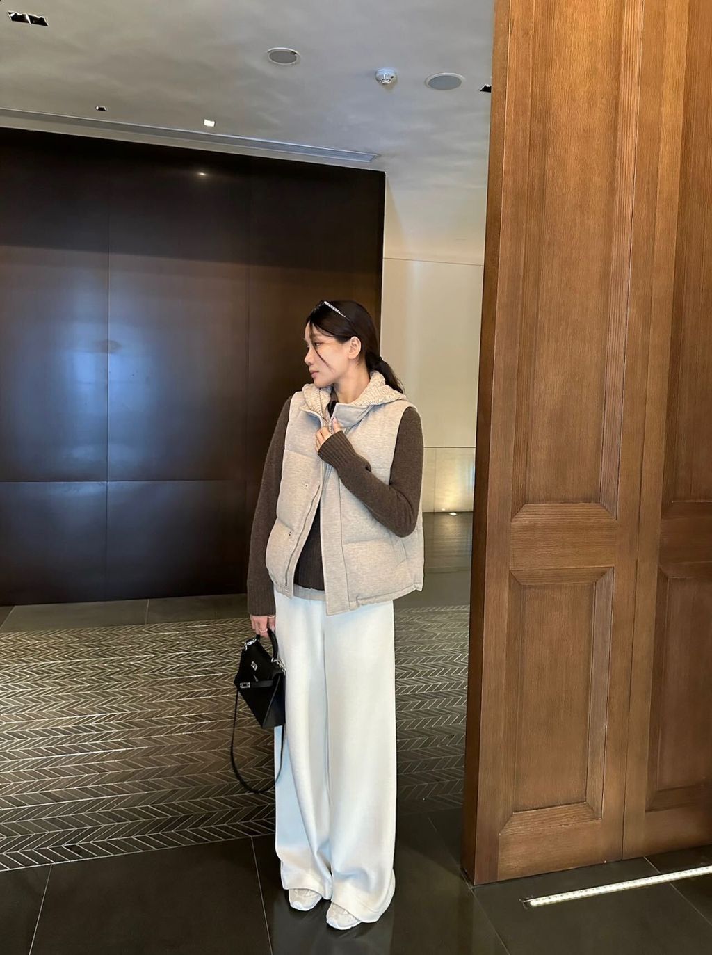 80249aa7b1a88472ba85203c5b541d13