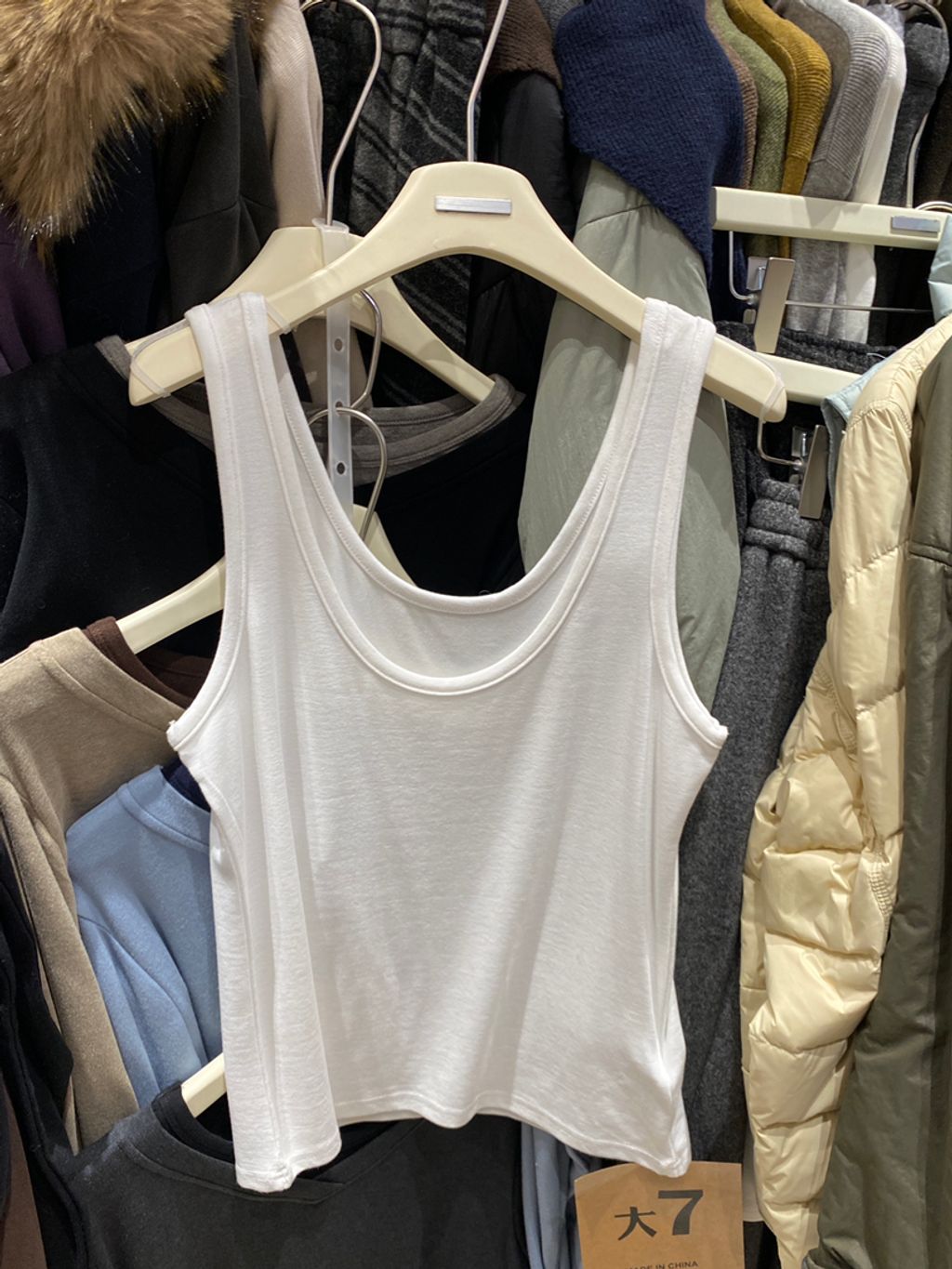 575c8ba68812d1ddfacef1a9303ec20e