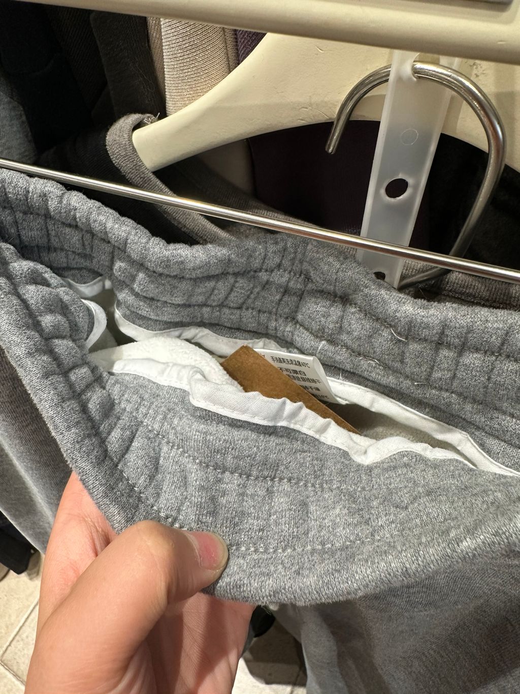 77c436152482b6e5a7cf06403ef2296e